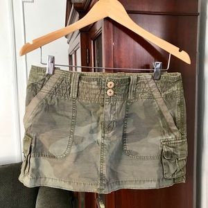 American Eagle Mini Skirt